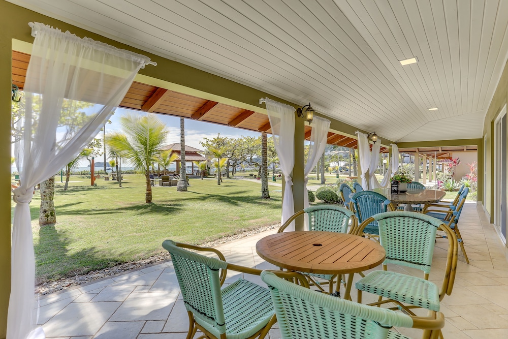 Villas Jurere Residences 47/50