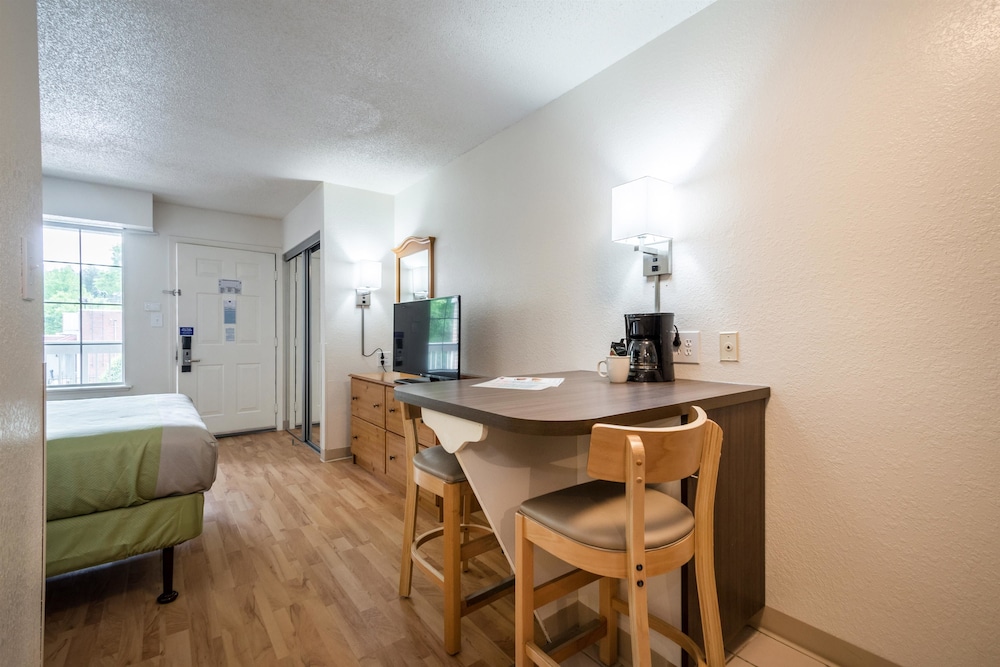 Studio 6 Extended Stay - Roswell, GA - Atlanta 15/59