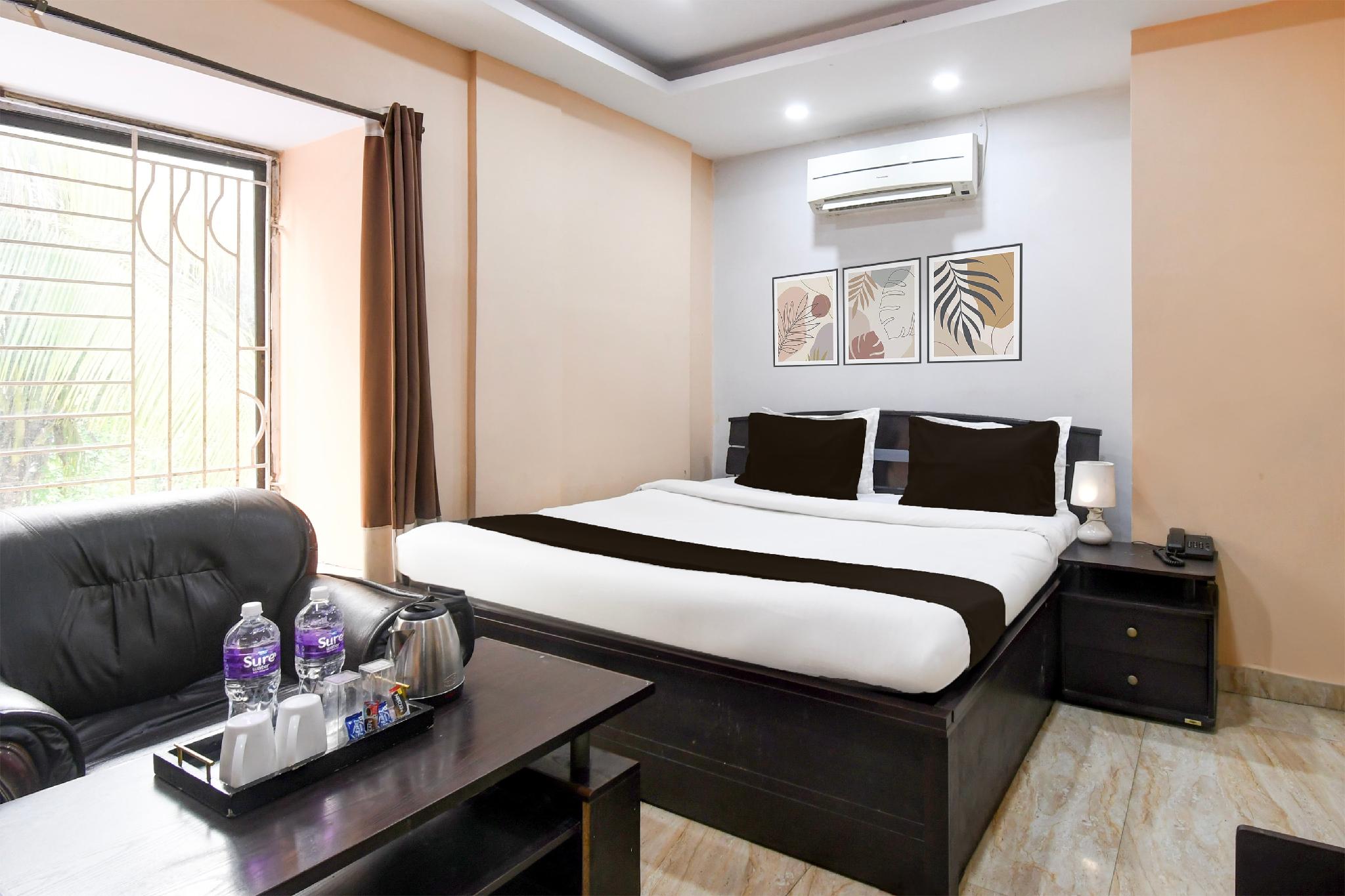 Oyo 8812 White Palace Hotel & Resort 17/56