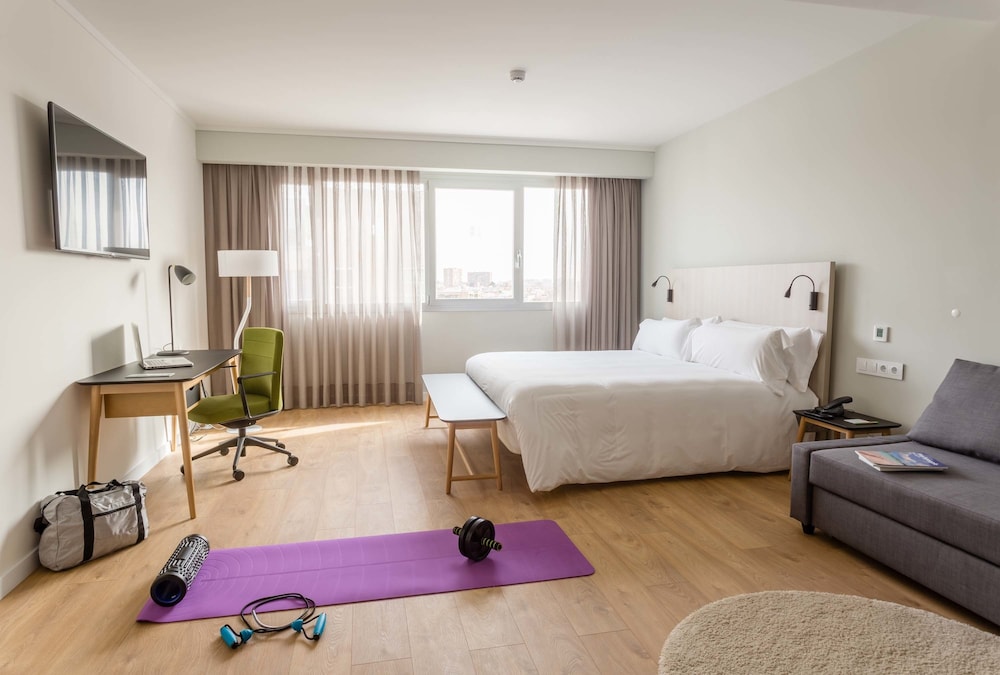 LUXURY, DOUBLE BED