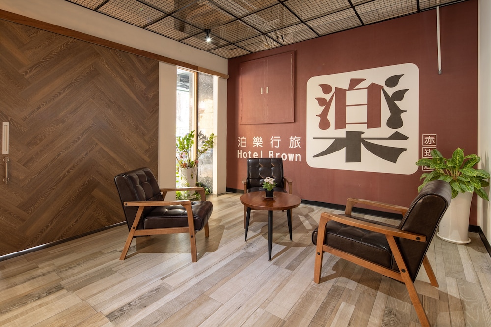 Hotel Brown 35/49