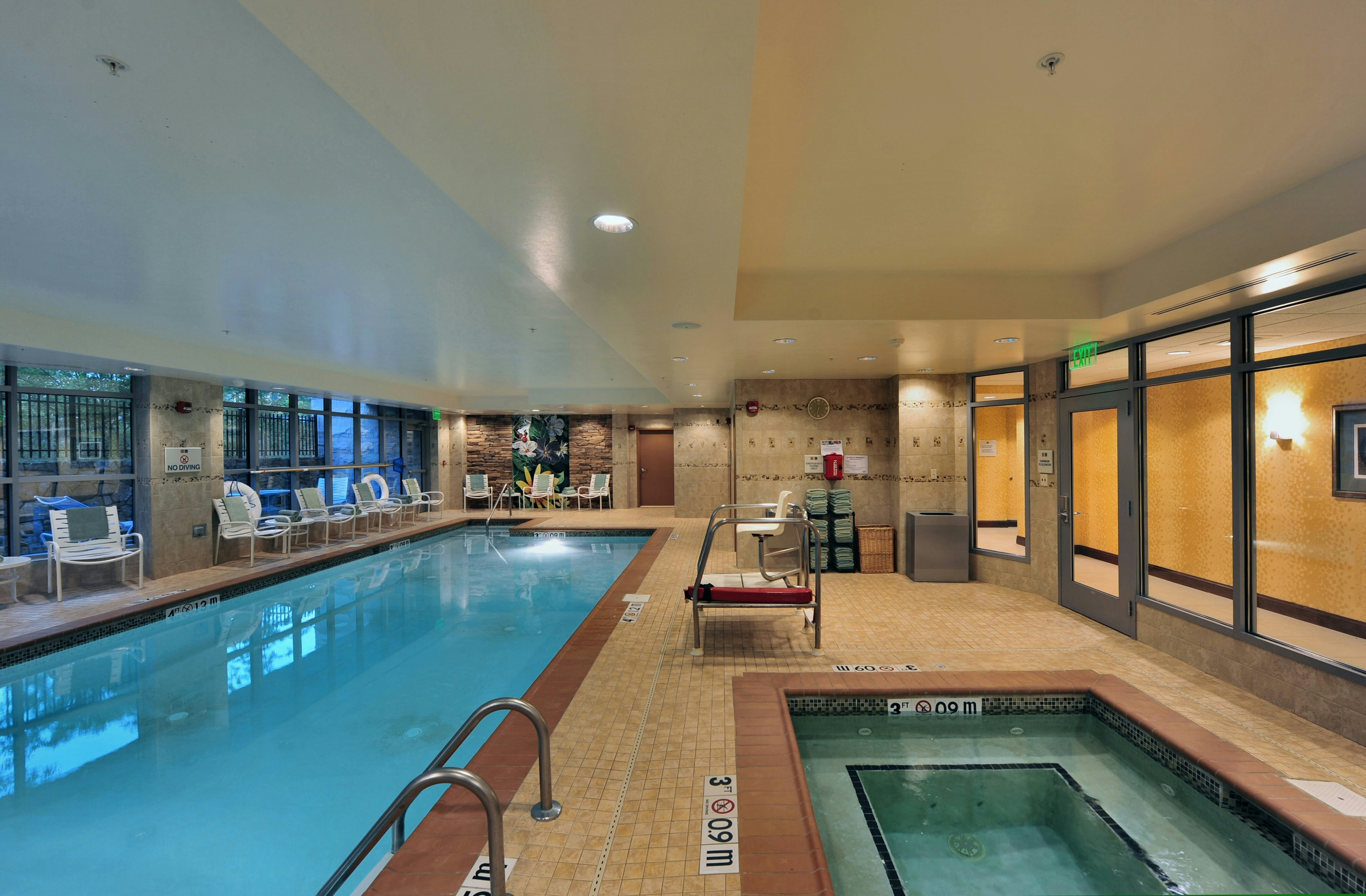 Hilton Garden Inn Rockville-Gaithersburg 23/42