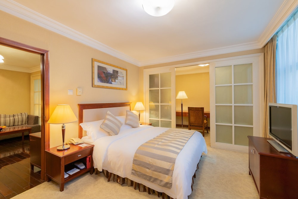 Metropark Hotel Shenzhen 6/22