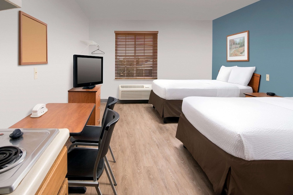 WoodSpring Suites Orlando North - Maitland 18/40