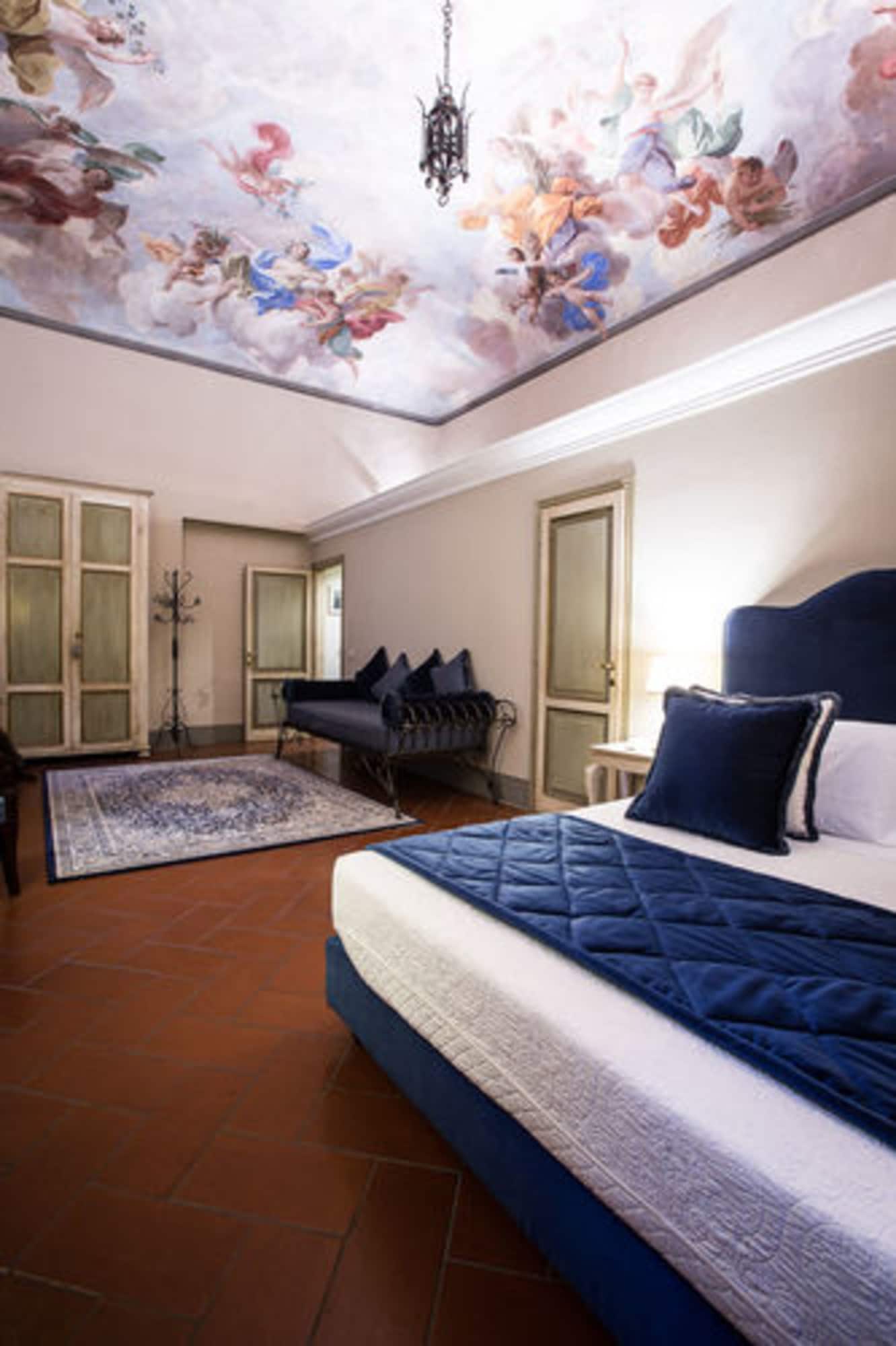 JUNIOR SUITE, TRIPLE
