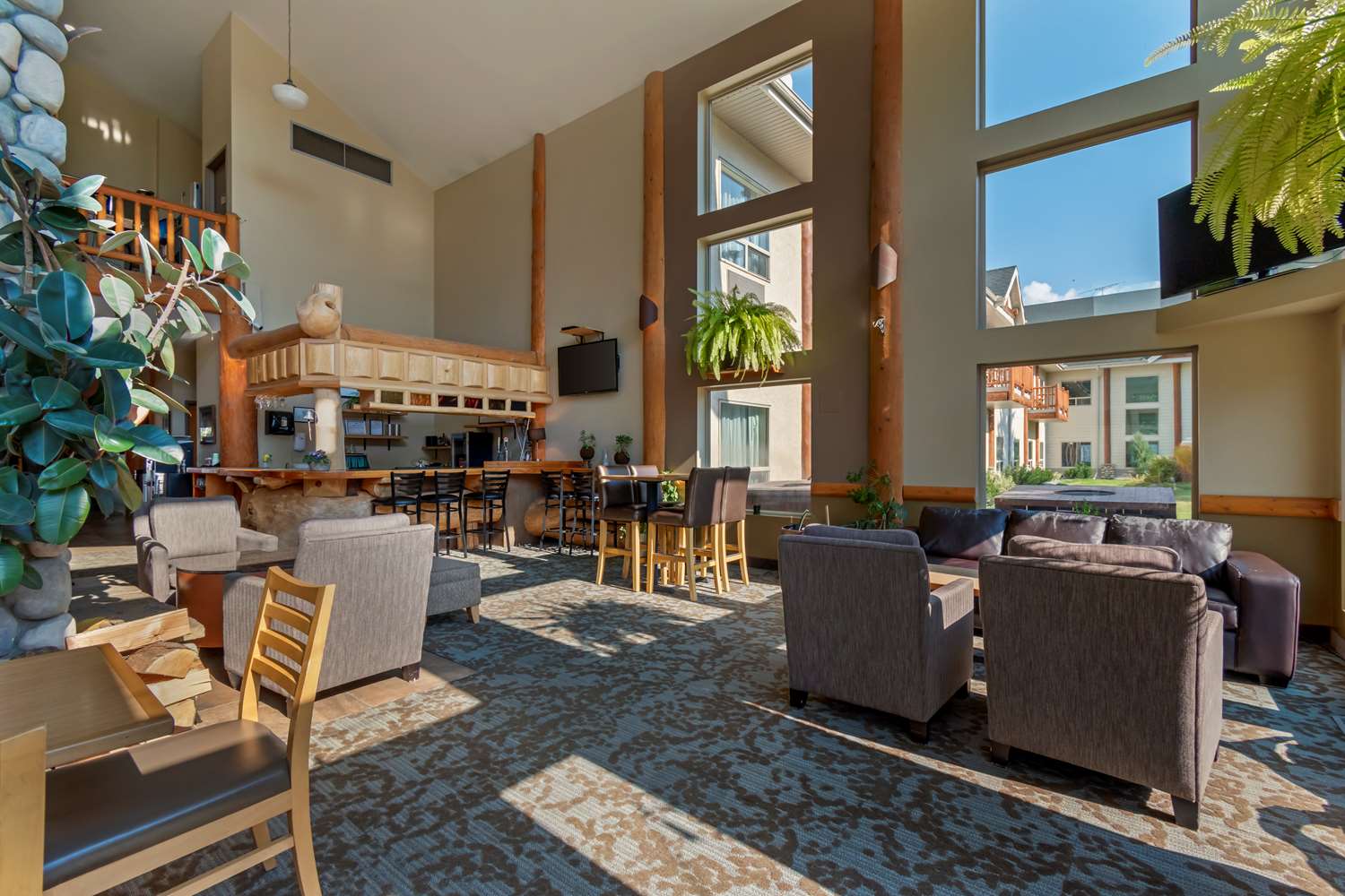 Best Western Plus Valemount Inn & Suites 42/65