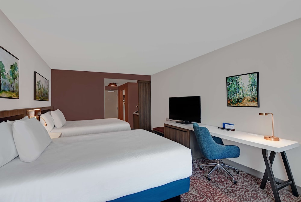 Hilton Garden Inn Madison Huntsville Airport AL 16/45