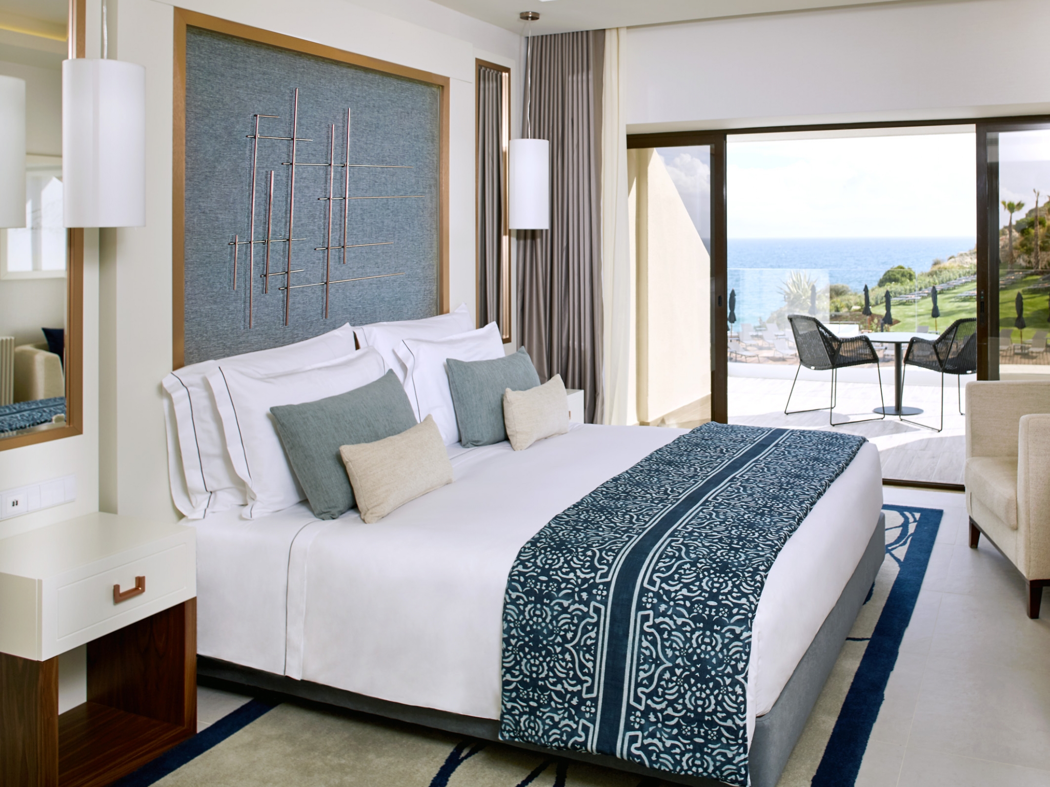 Deluxe, Double or Twin Bed, Sea View