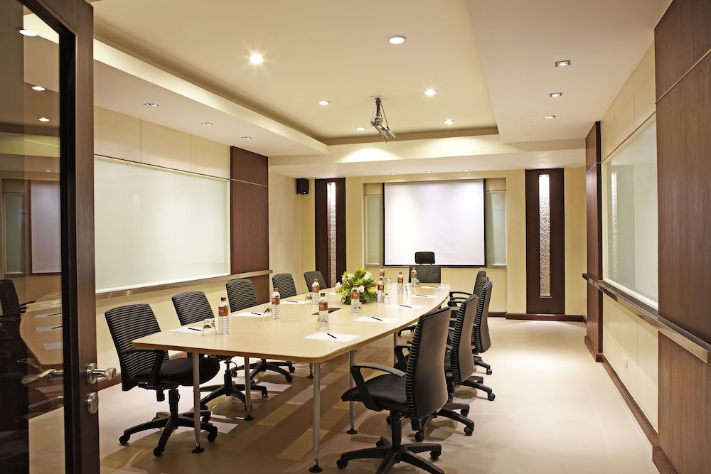 Sareeraya Villas and Suites 37/50