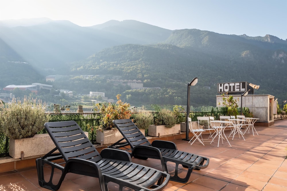 Hotel President by Alegria 46/50