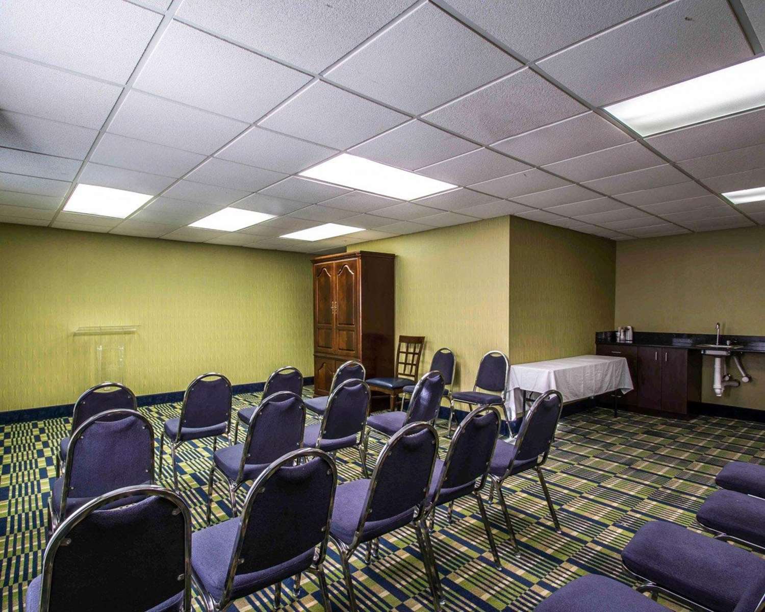 Comfort Inn & Suites Lantana - West Palm Beach South 34/40