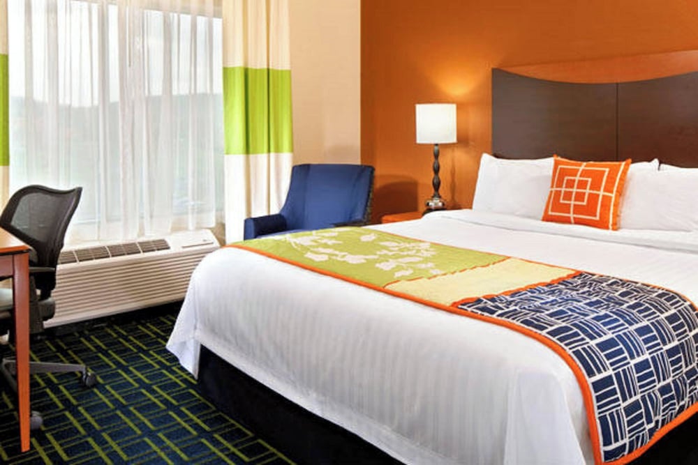 Fairfield Inn and Suites Tulsa South Medical District 10/47