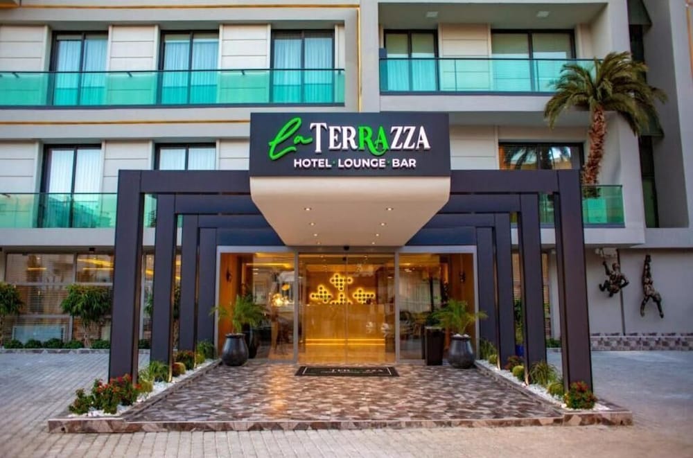 LA TERRAZZA HOTEL 3/60