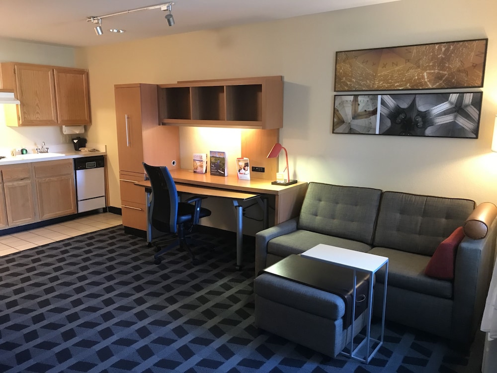 TownePlace Suites Bend Near Mt. Bachelor 23/36