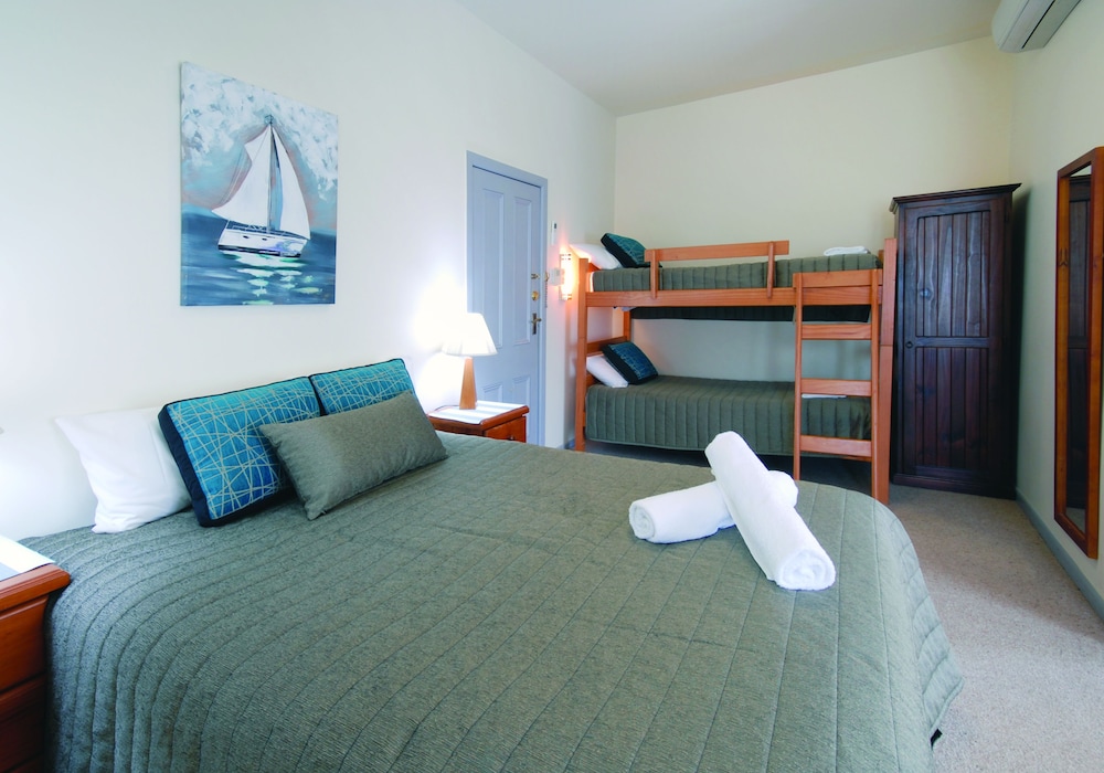 Riverview Boutique Motel 21/48