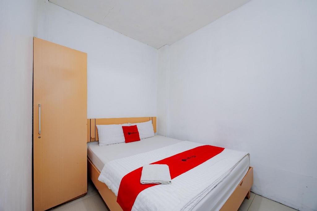 Reddoorz Near Metropolitan Mall Bekasi 24/50