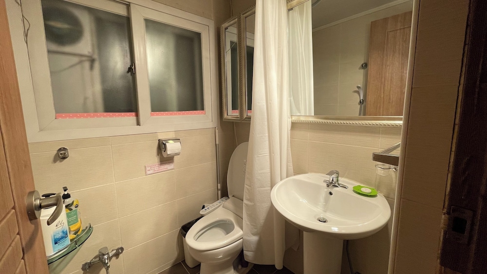 Hongdae Style Guesthouse 68/70
