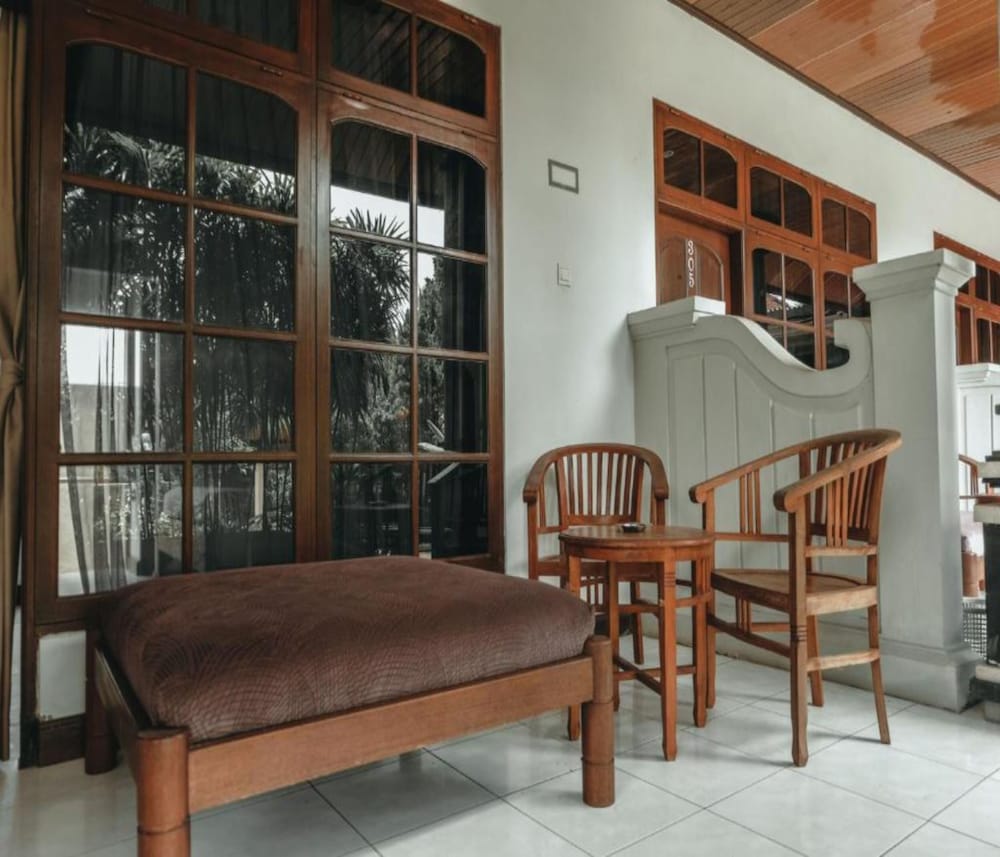 Sekar Arum Riverside Resort 41/45