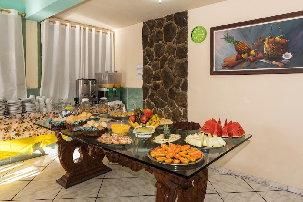 Costa Verde Hotel 32/40
