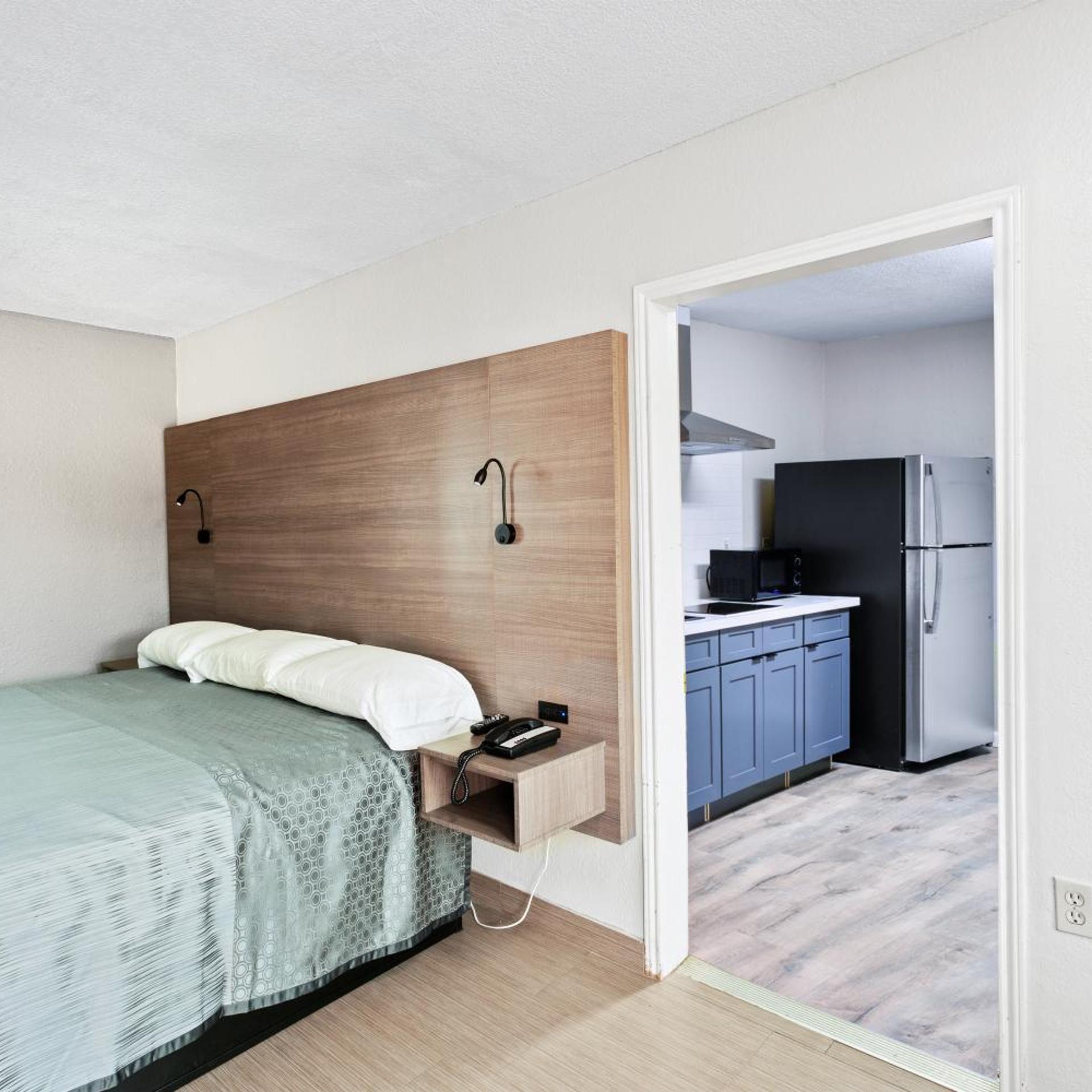 Siesta Inn McAllen 10/40