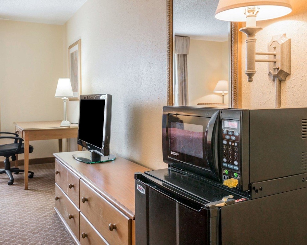 Quality Inn & Suites Monroe 29/48