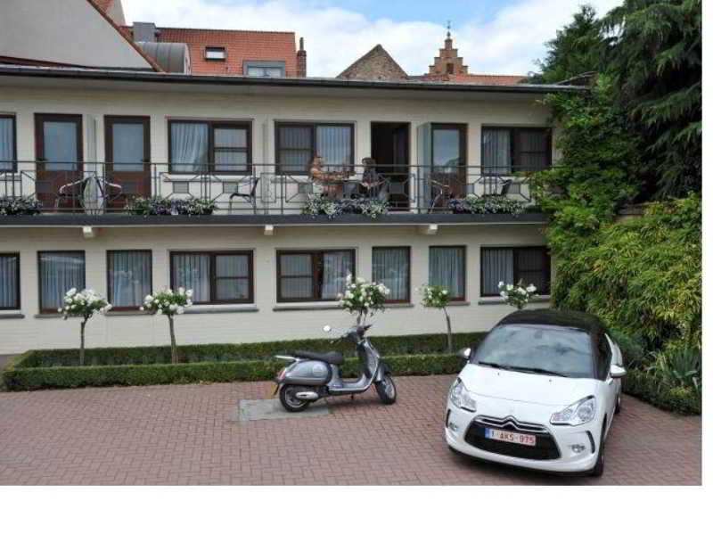 Flanders Hotel Hampshire Classic 34/39