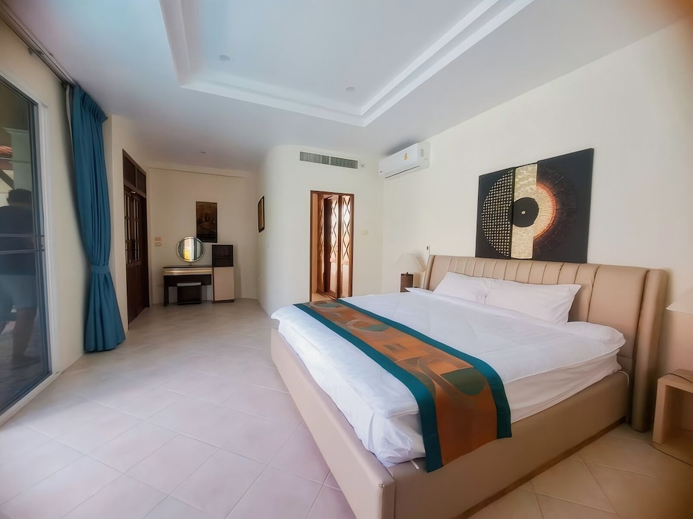Luxury, Villa, Twin Beds, 3 King Beds