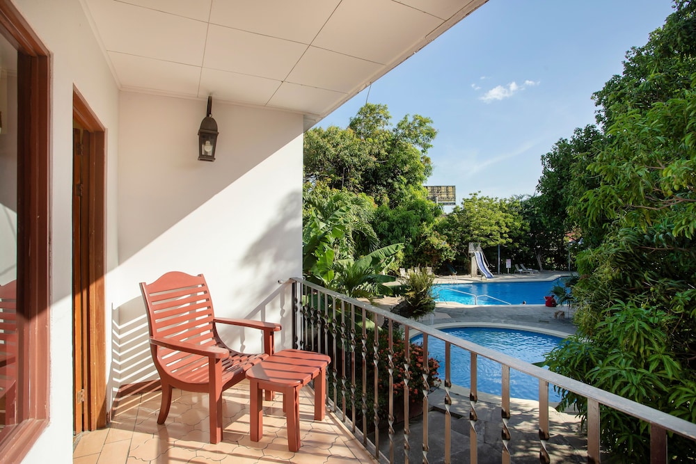 Hotel Boyeros 44/62