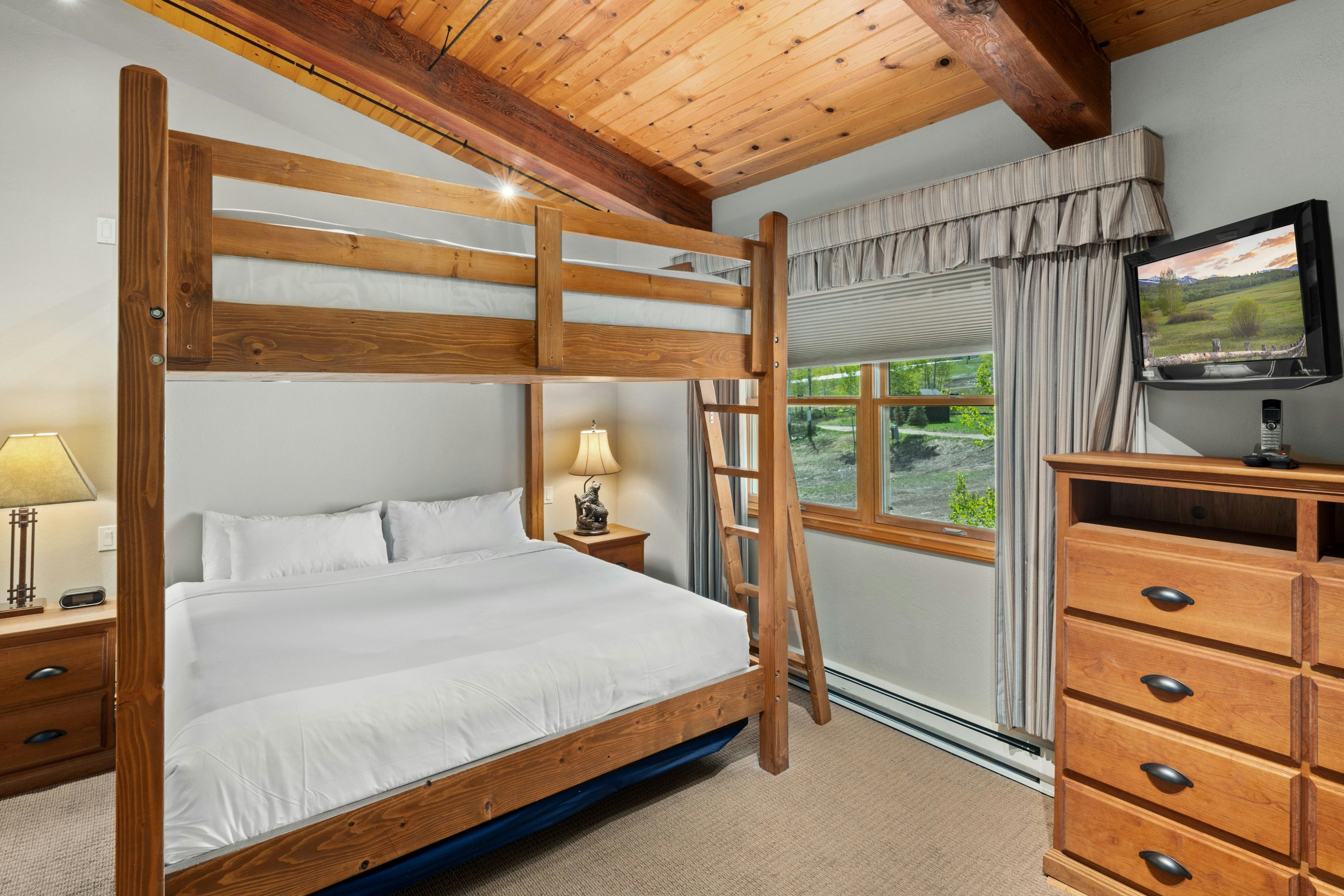 Top of the Village - Destination Hotels & Resorts 12/56