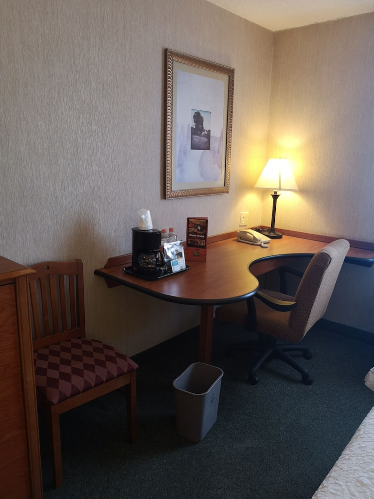 Hampton Inn By Hilton Saltillo 59/78