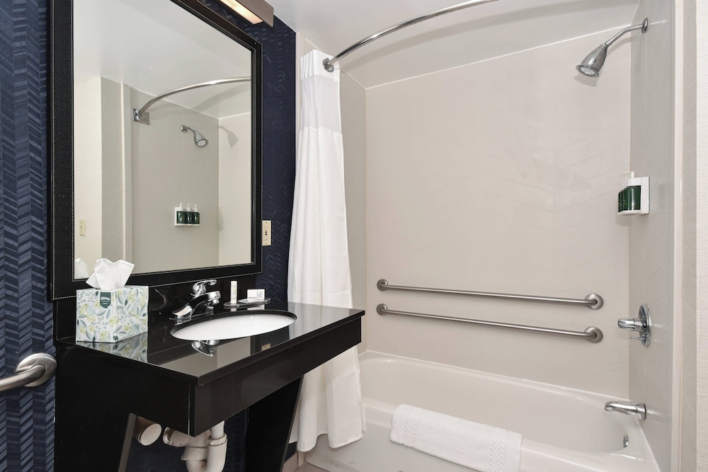 غرفة بسرير كينج مع أريكة، Fairfield Inn by Marriott Columbia Northwest/Harbison 9/10