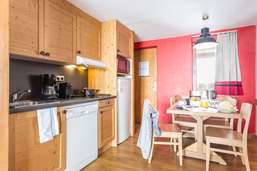 RESIDENCE PIERRE AND VACANCES L'OURS BLANC 32/48