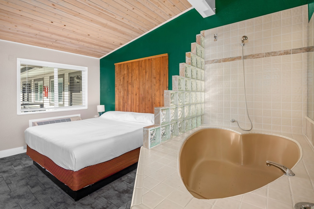 Tahoe City Inn 14/42