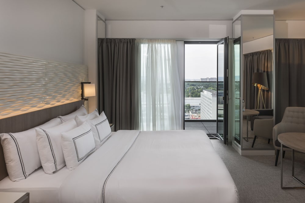 MELIA FRANKFURT CITY 15/65
