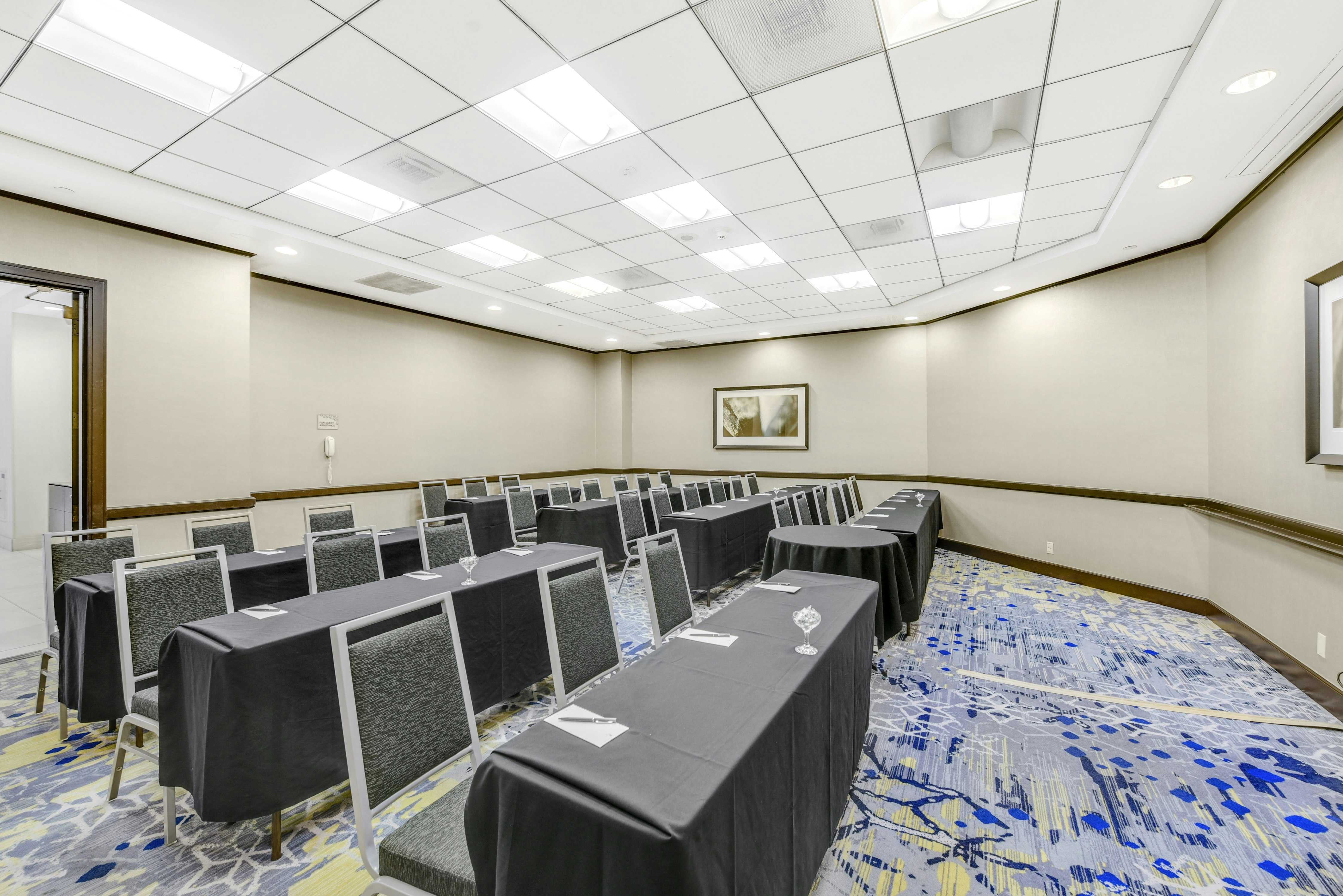 Embassy Suites by Hilton Anaheim Orange 40/61