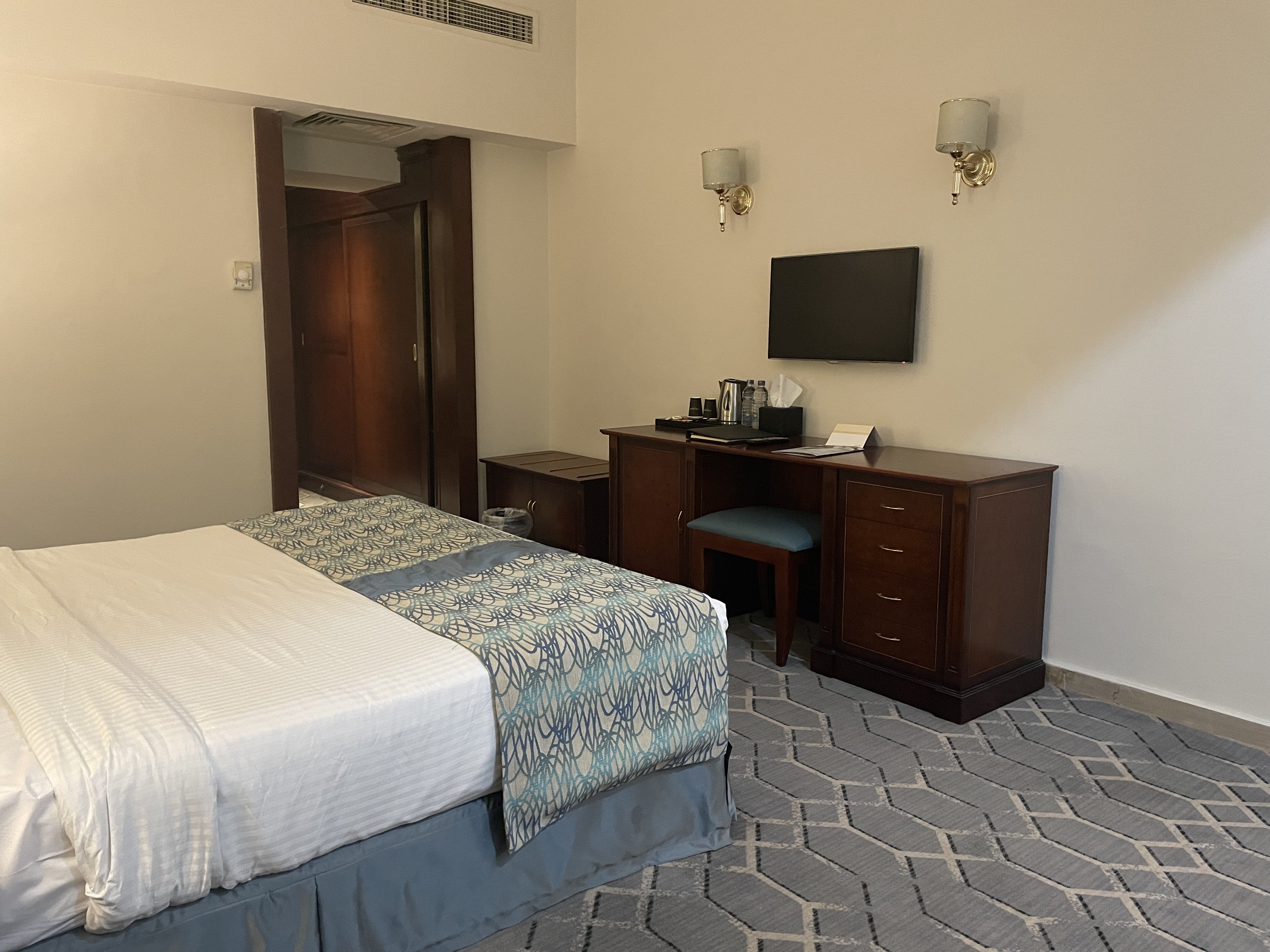 Triumph Plaza Hotel 26/65