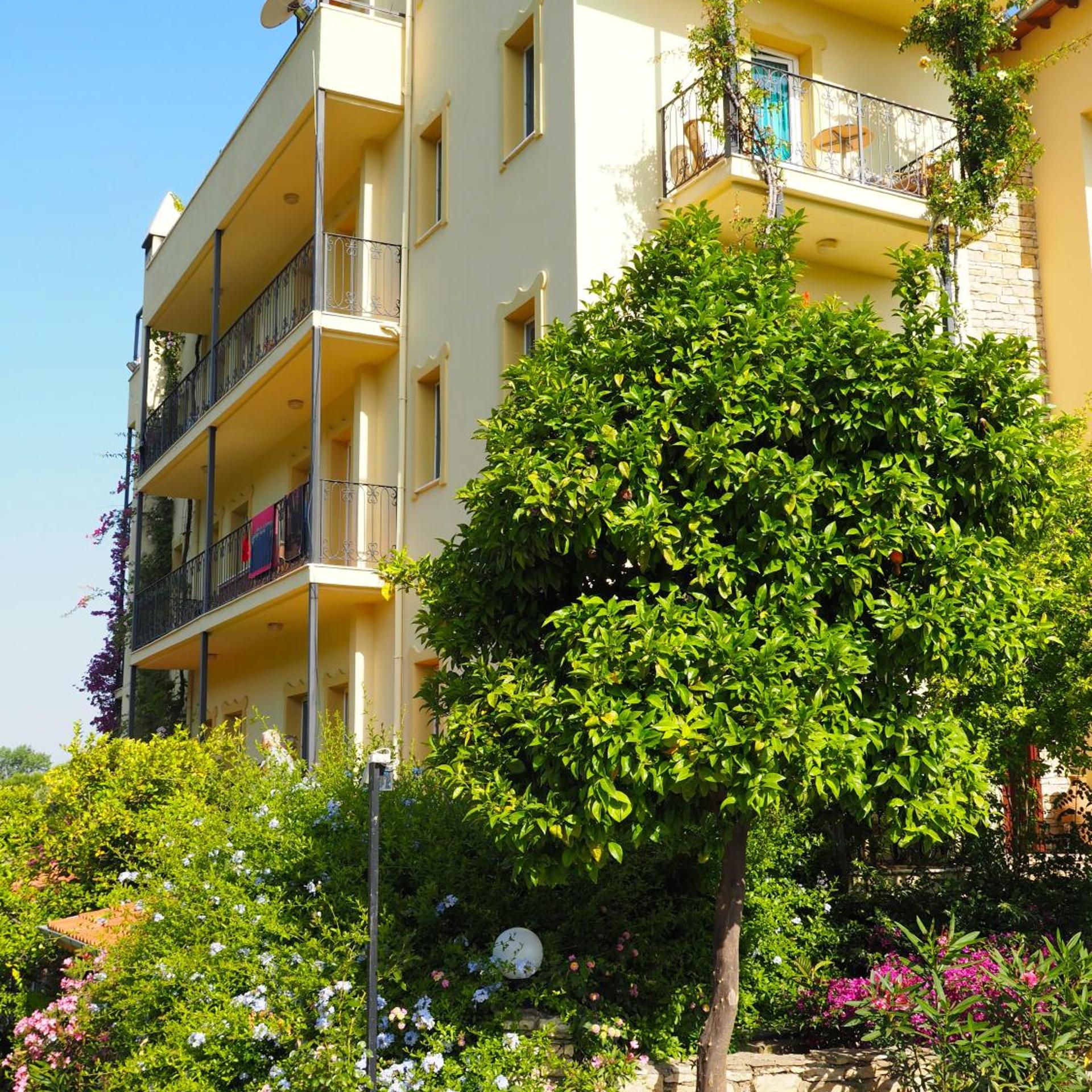 Emel Pension 5/50