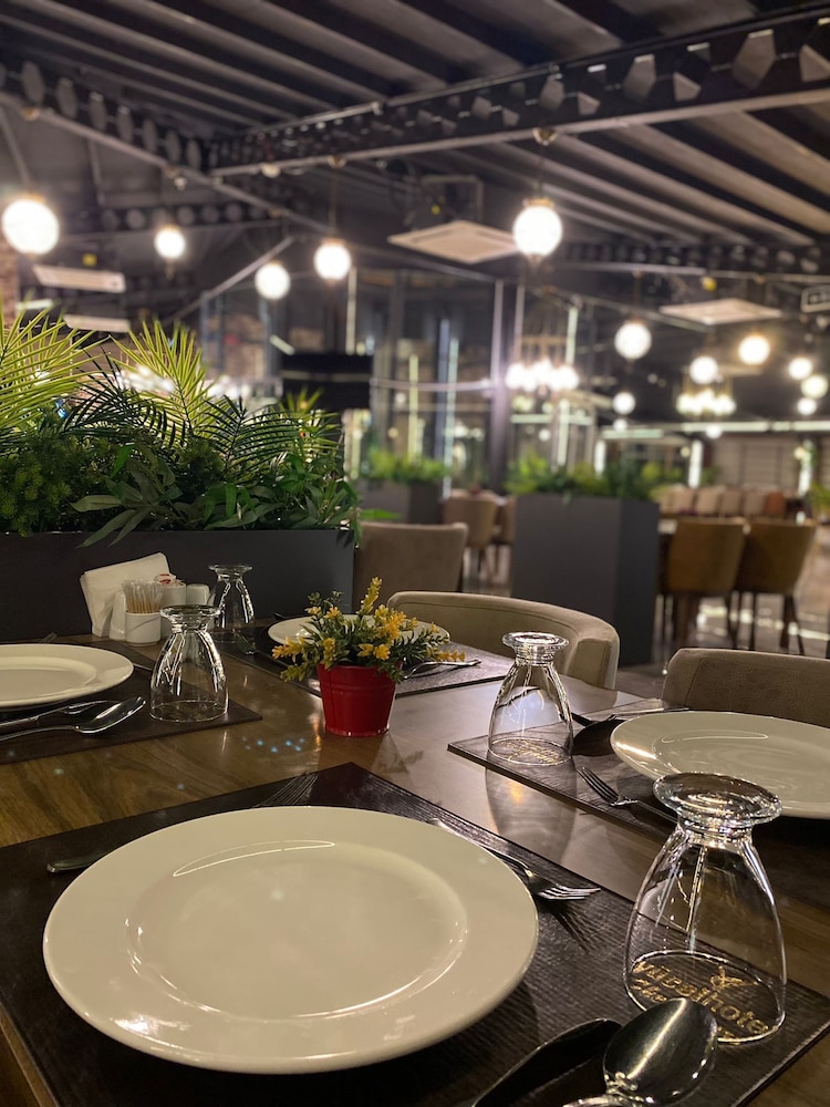 Yucel Hotel 33/50