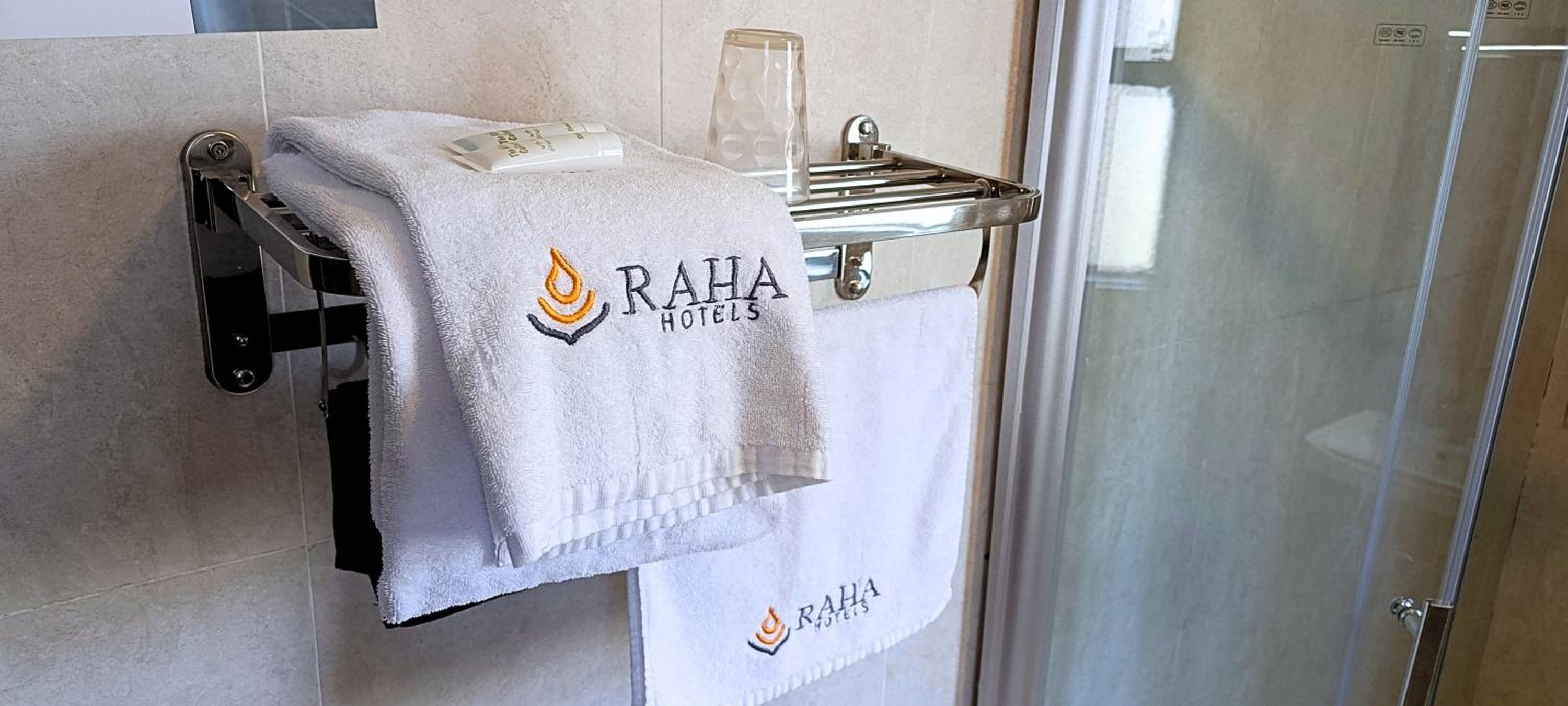 Raha Suites 26/45