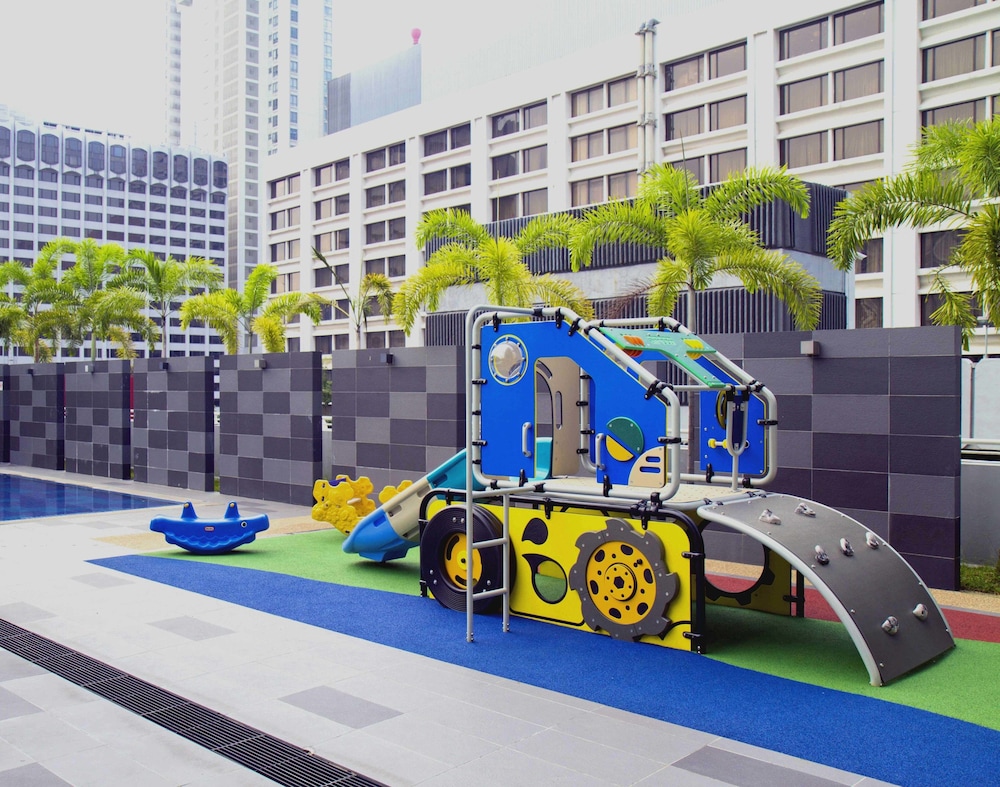 Novotel Living Singapore Orchard 49/60