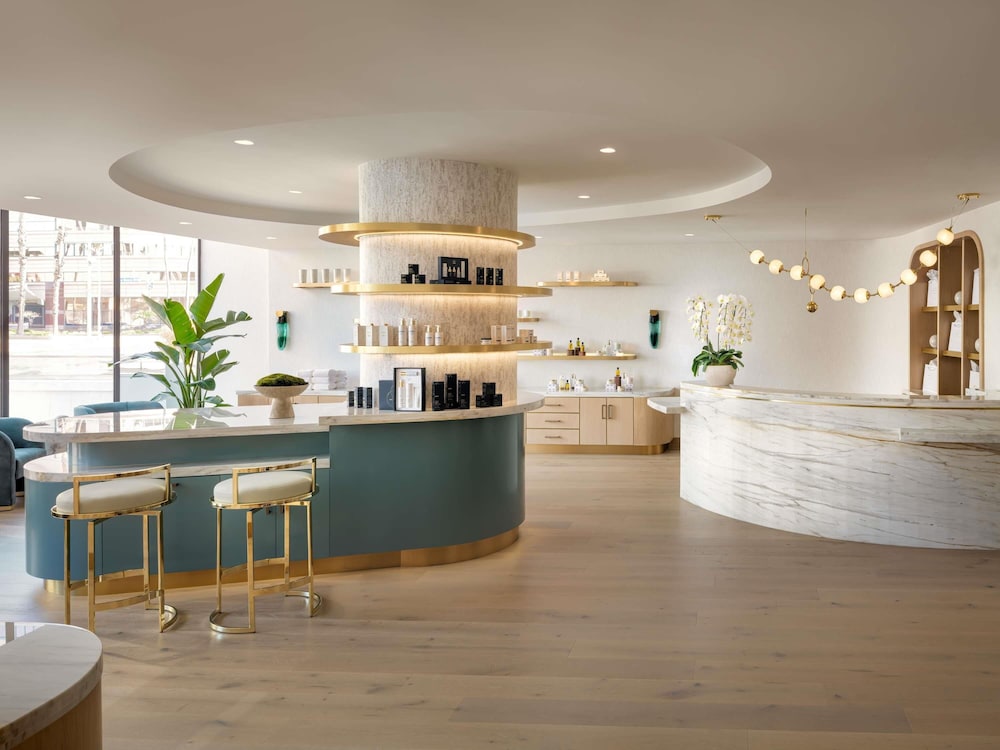 Fairmont Breakers Long Beach 7/50