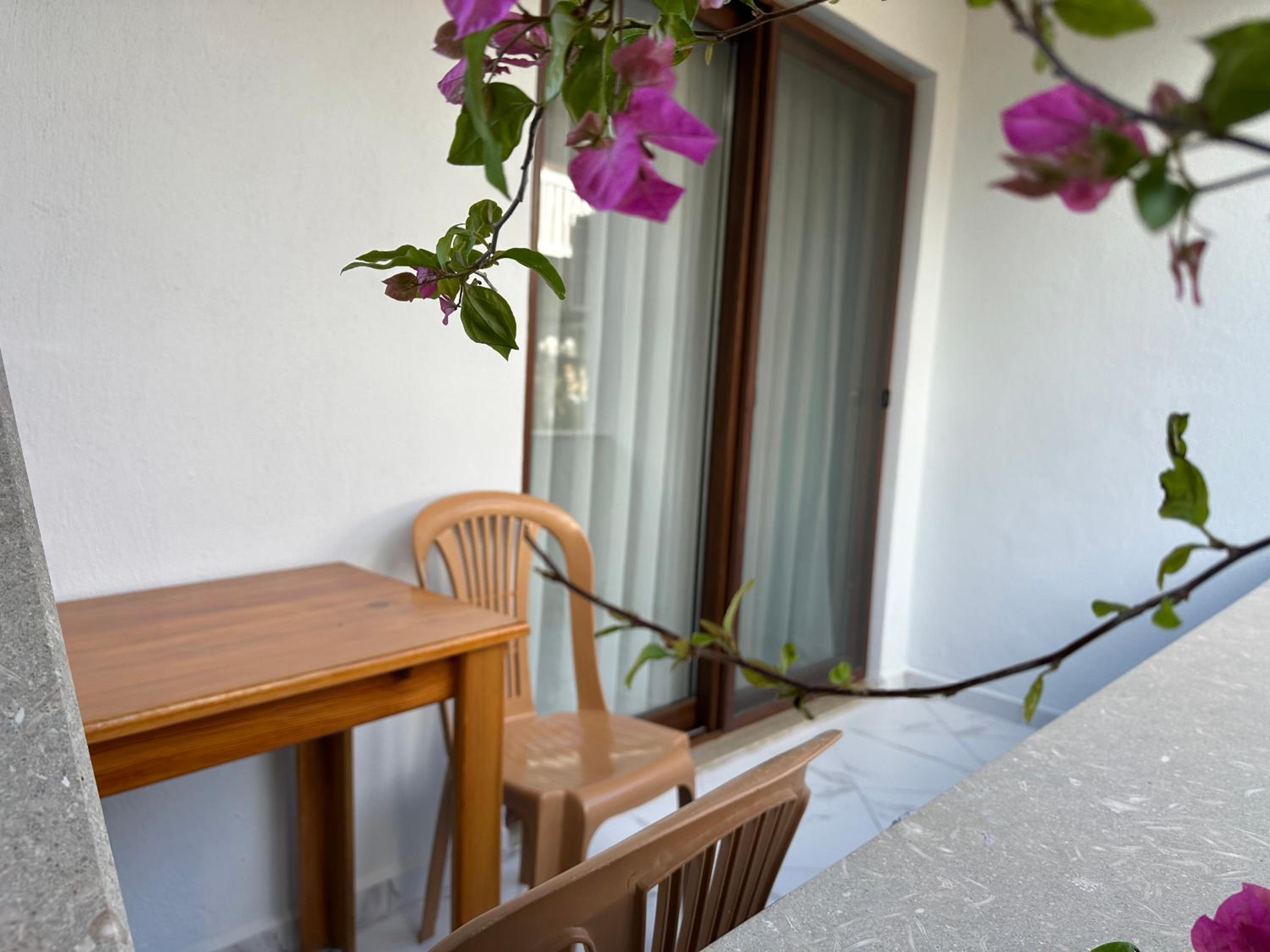 Palm Konak Apart Hotel 44/60
