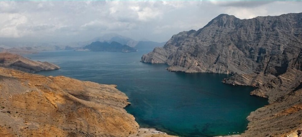 Azimut Hotel Musandam 62/68