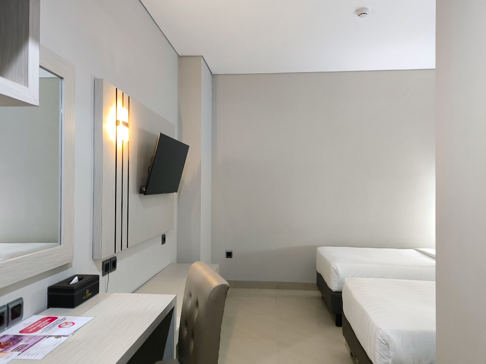 Rylich Panorama Hotel 10/16