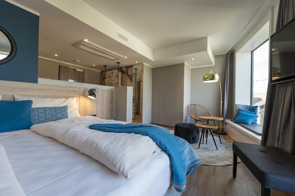 غرفة سوبيريور بسرير كينج، HARBR. hotel Konstanz 4/7