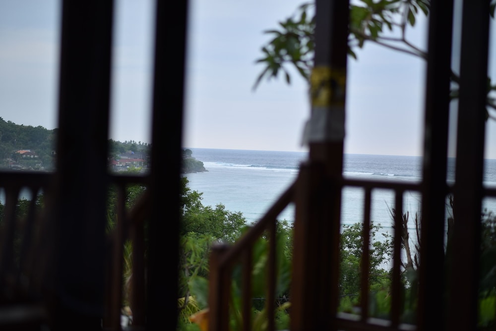 Sunday Huts Lembongan 44/50