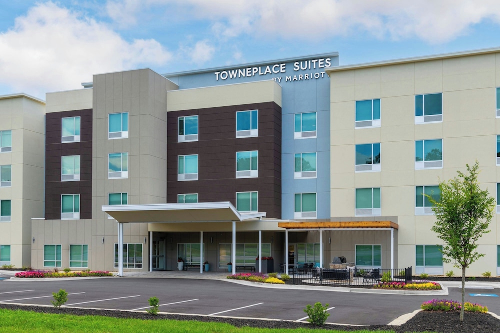 Towneplace Suites By Marriott Calhoun 1/50