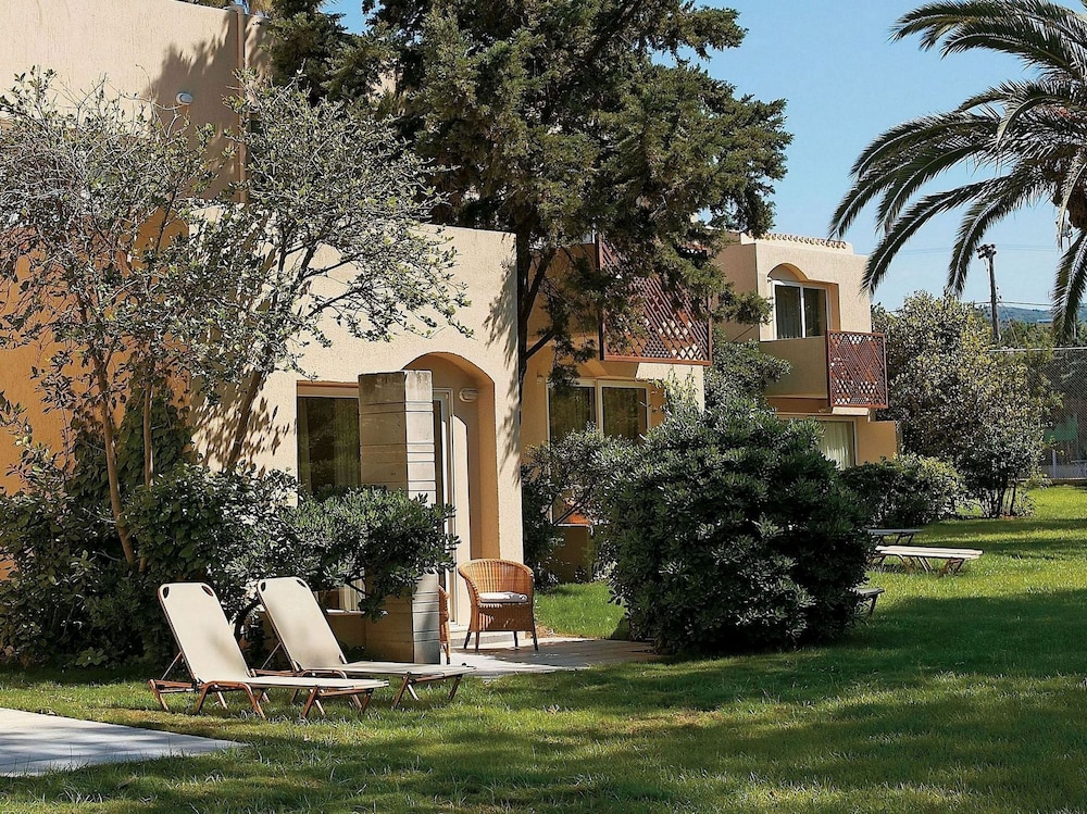 Creta Palace, A Resort to Live 7/63