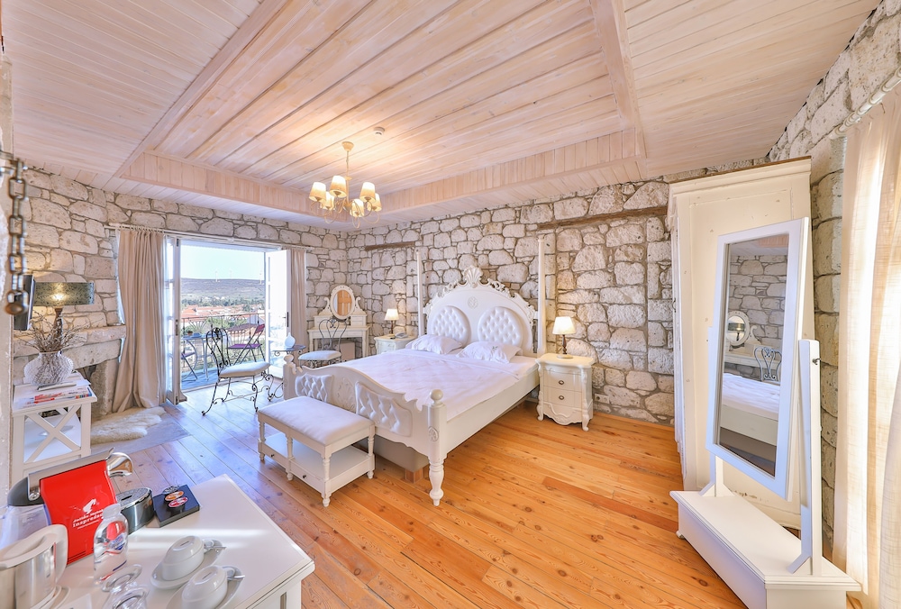 Imren Han Otel Alacati 32/47