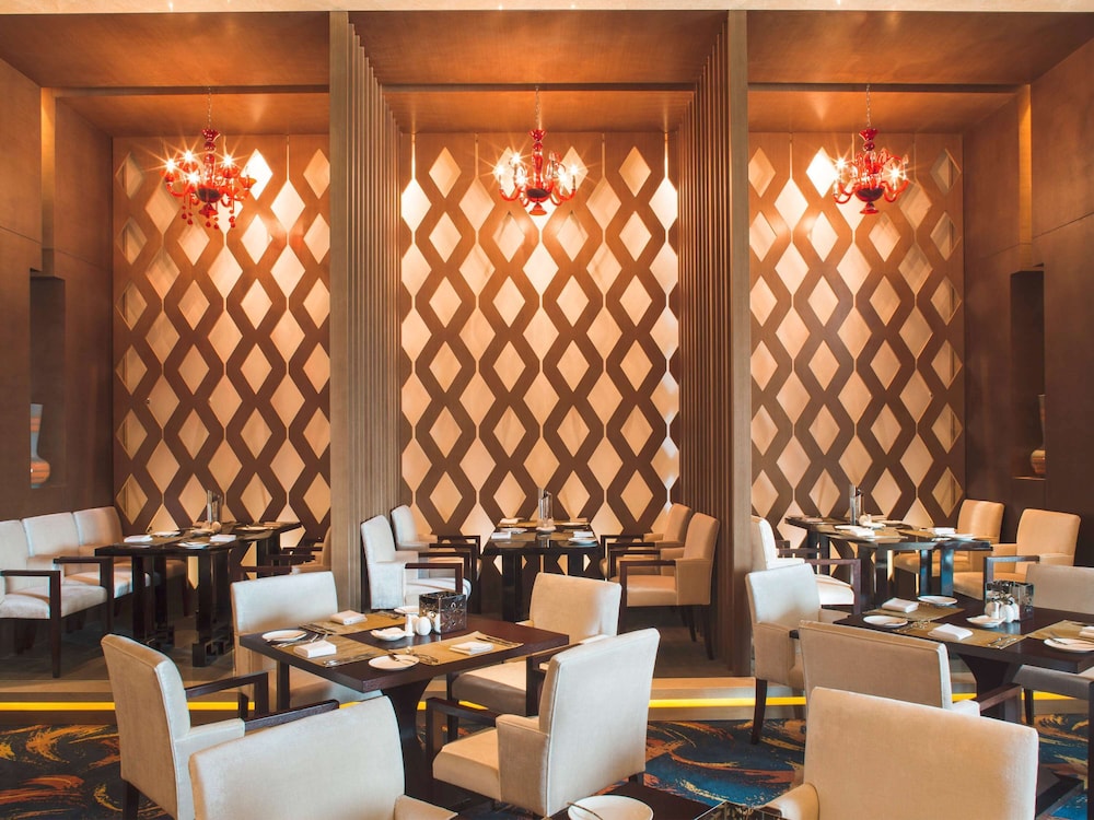 Movenpick Hotel Enshi 46/67